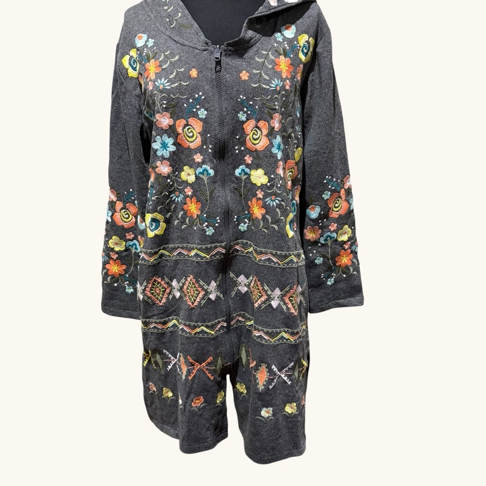 Indigo Moon Gray Jacket with Floral Embroidery